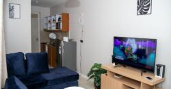 Comfortable 1-Bedroom Stay with Pool & Great Amenities
