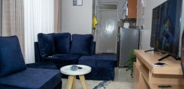 Comfortable 1-Bedroom Stay with Pool & Great Amenities